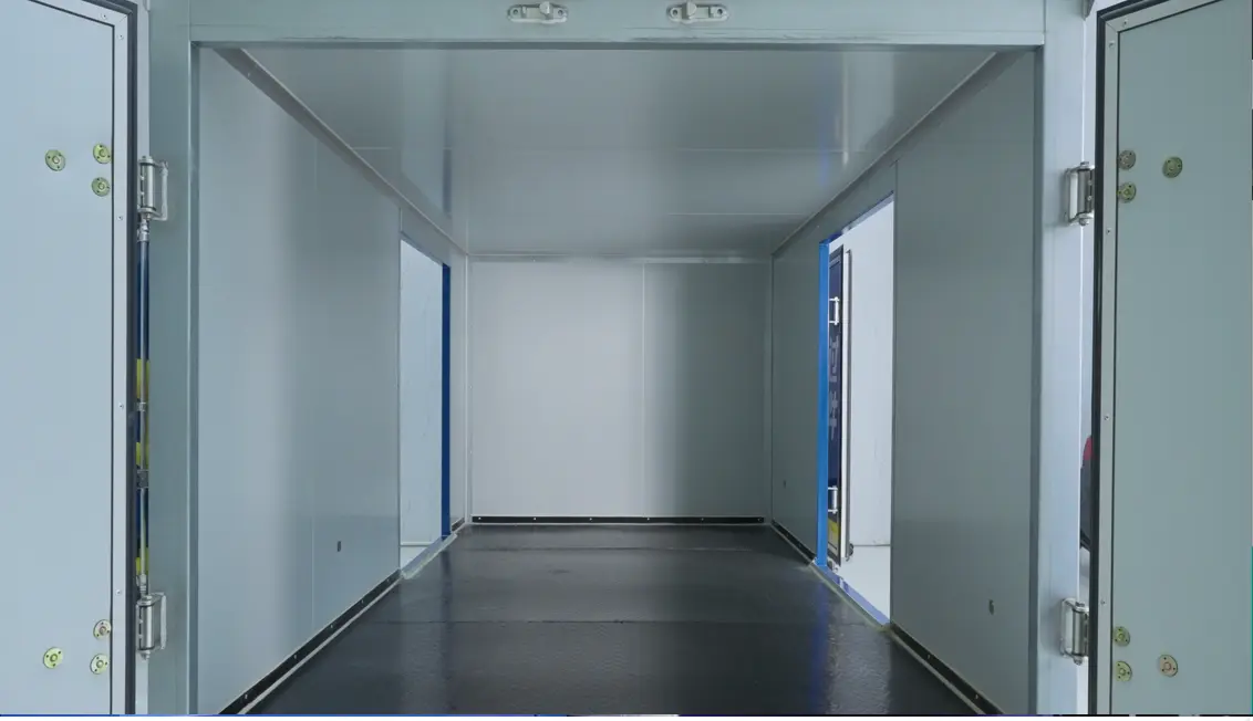 三开门设计，上下货更便利